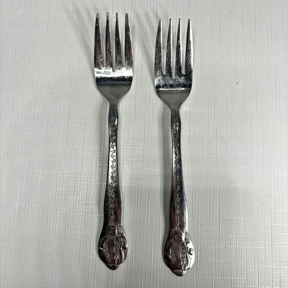 Sakura Debbie Mumm Christmas Snowman Salad Dessert Forks Lot 2 Japan Replacement - Picture 1 of 4